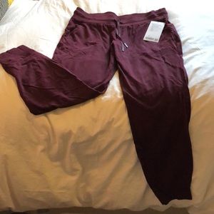 Brand New never worn/wash Lululemon Ready to Rulu